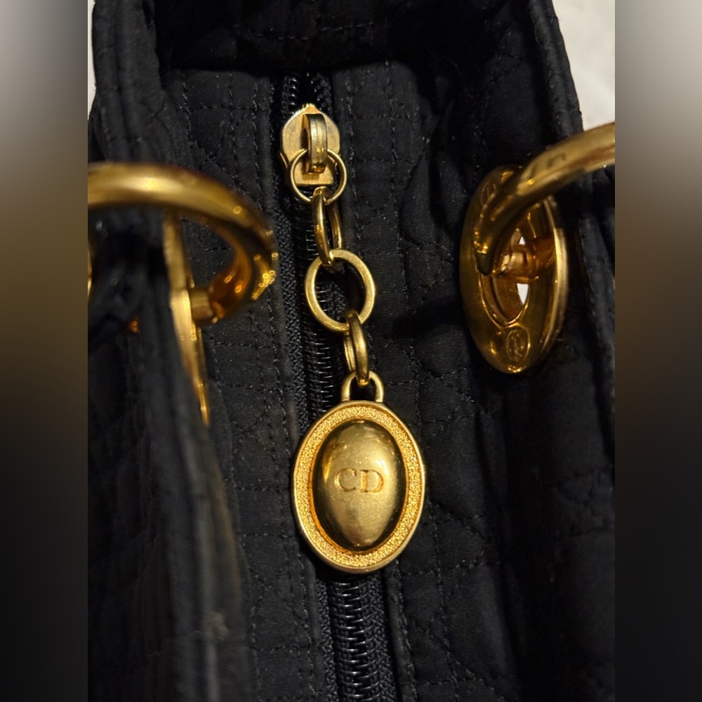 🎀Vintage Lady Dior Canvas Cannage Handbag🎀 - Picture 9 of 16